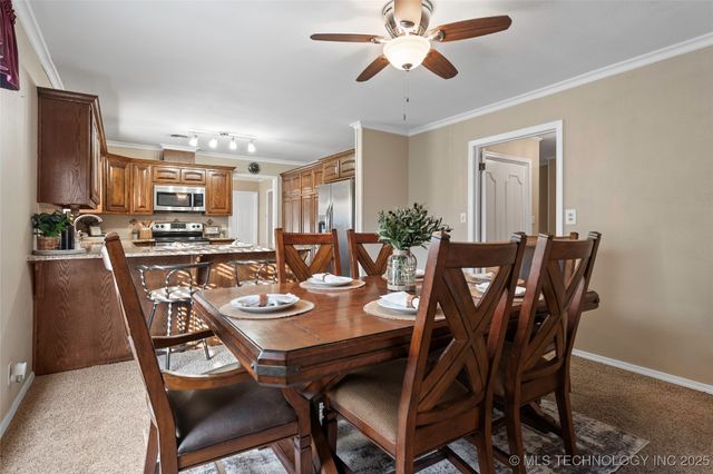 1206 N Meadow Drive, Ardmore, OK 73401