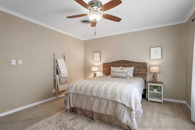 1206 N Meadow Drive, Ardmore, OK 73401