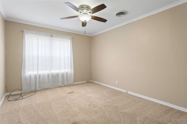 1206 N Meadow Drive, Ardmore, OK 73401