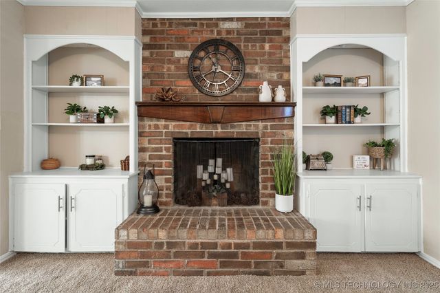 1206 N Meadow Drive, Ardmore, OK 73401