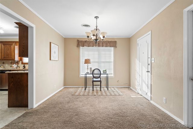 1206 N Meadow Drive, Ardmore, OK 73401