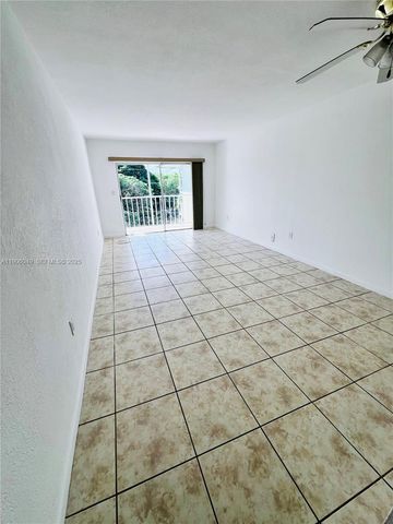 12290 NE 11th Court 305, North Miami, FL 33161