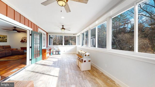 901 CRUM CREEK, Broomall, PA 19008