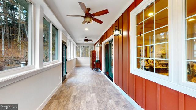 901 CRUM CREEK, Broomall, PA 19008