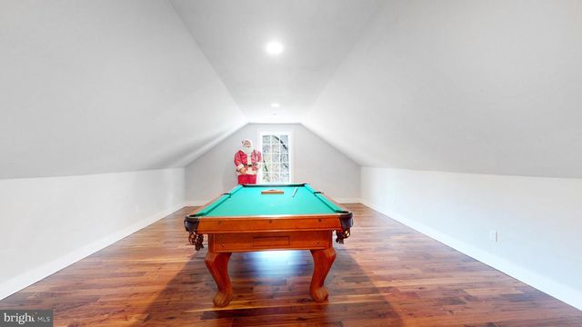 901 CRUM CREEK, Broomall, PA 19008