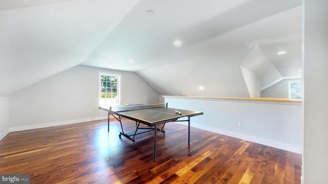 901 CRUM CREEK, Broomall, PA 19008