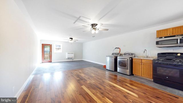 901 CRUM CREEK, Broomall, PA 19008