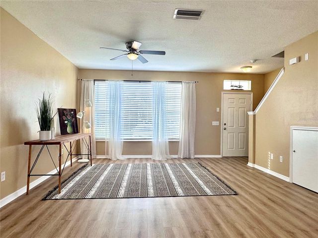 12276 COUNTRY WHITE CIRCLE, Tampa, FL 33635