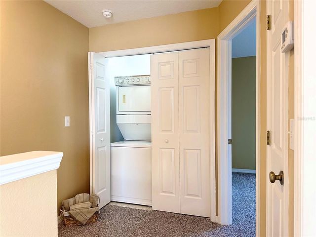 12276 COUNTRY WHITE CIRCLE, Tampa, FL 33635