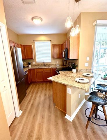 12276 COUNTRY WHITE CIRCLE, Tampa, FL 33635
