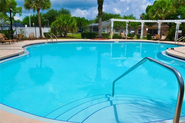 12276 COUNTRY WHITE CIRCLE, Tampa, FL 33635