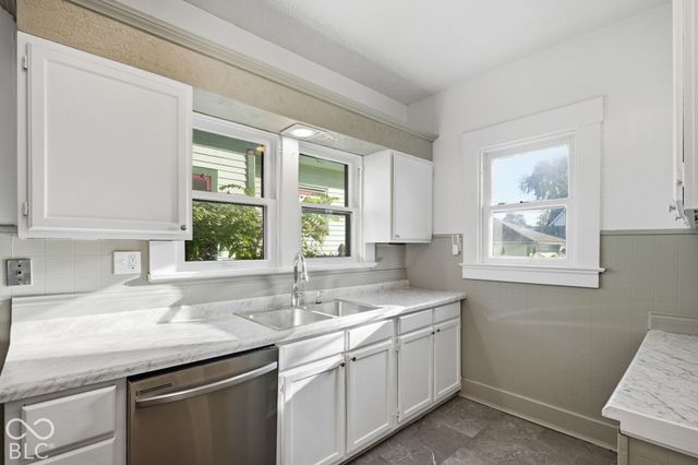 323 N Drexel Avenue, Indianapolis, IN 46201