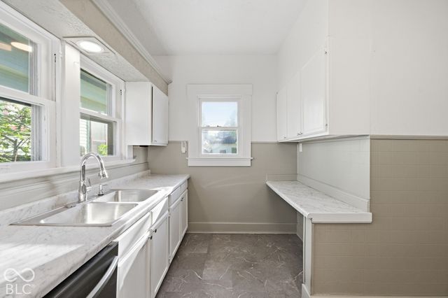 323 N Drexel Avenue, Indianapolis, IN 46201