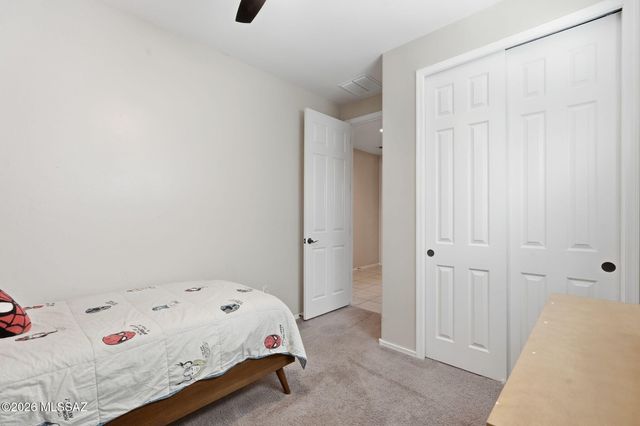 6580 E Via Arroyo Azul, Tucson, AZ 85756