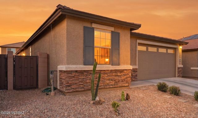 6580 E Via Arroyo Azul, Tucson, AZ 85756