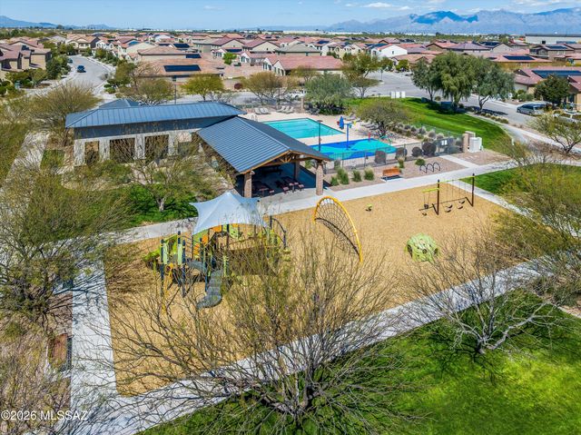 6580 E Via Arroyo Azul, Tucson, AZ 85756