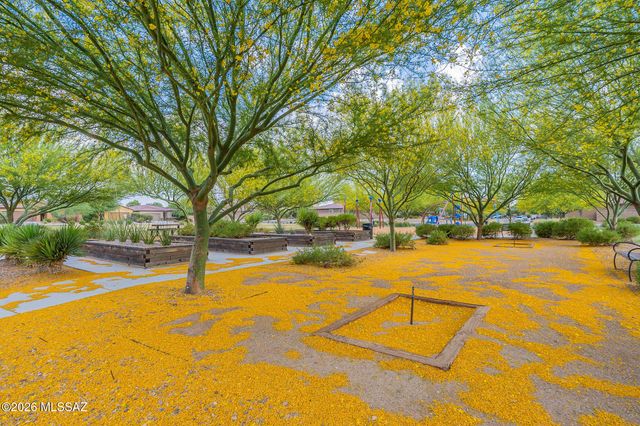 6580 E Via Arroyo Azul, Tucson, AZ 85756