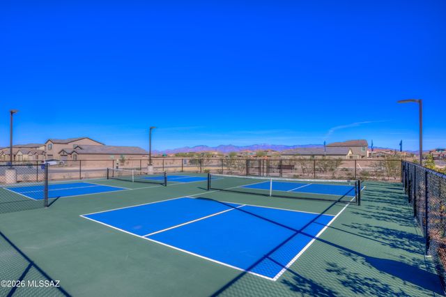 6580 E Via Arroyo Azul, Tucson, AZ 85756