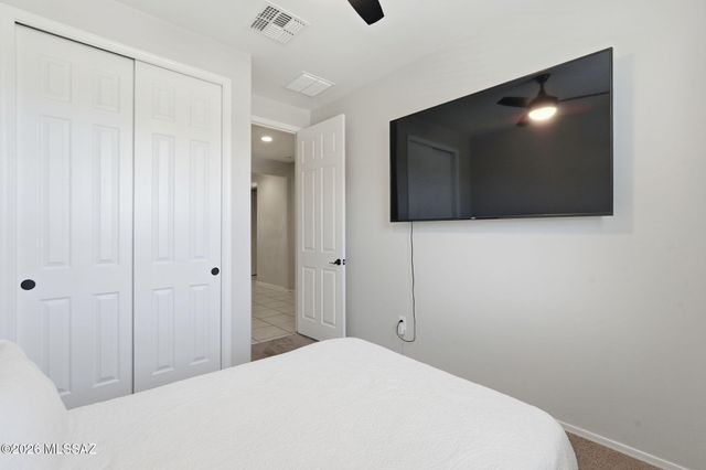 6580 E Via Arroyo Azul, Tucson, AZ 85756