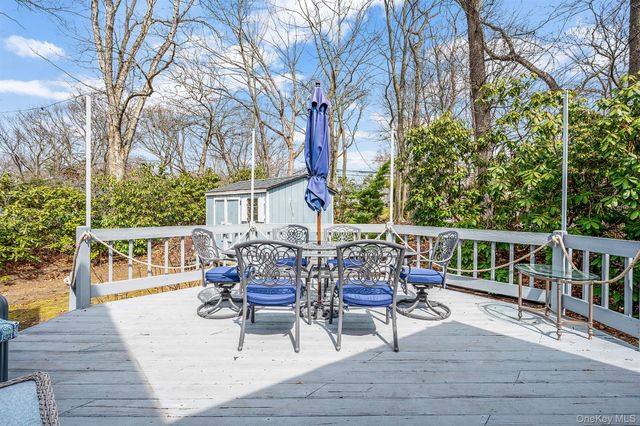 5 Valley Circle, Miller Place, NY 11764