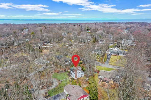 5 Valley Circle, Miller Place, NY 11764