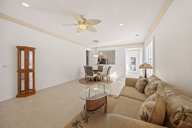 19 Pomegranate Ln, Bluffton, SC 29909