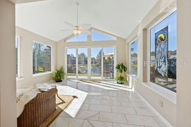 19 Pomegranate Ln, Bluffton, SC 29909