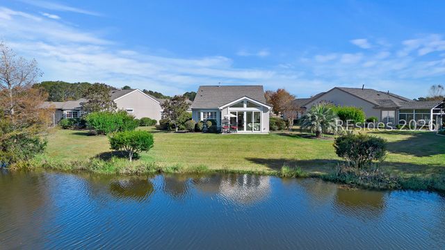 19 Pomegranate Ln, Bluffton, SC 29909