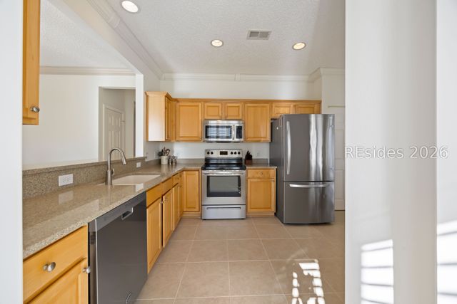 19 Pomegranate Ln, Bluffton, SC 29909