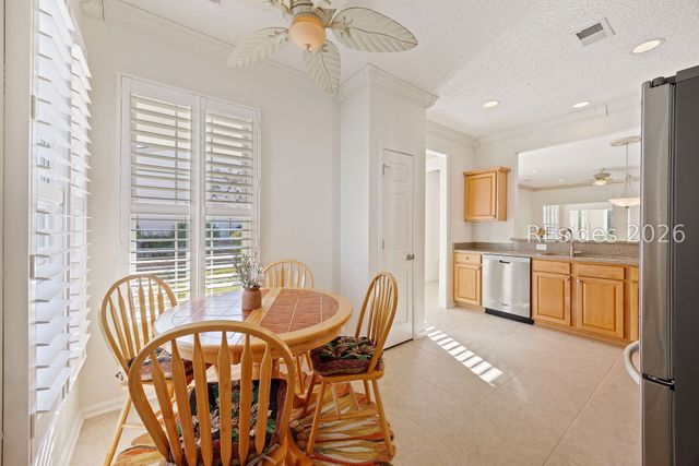 19 Pomegranate Ln, Bluffton, SC 29909