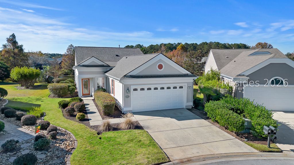 19 Pomegranate Ln, Bluffton, SC 29909