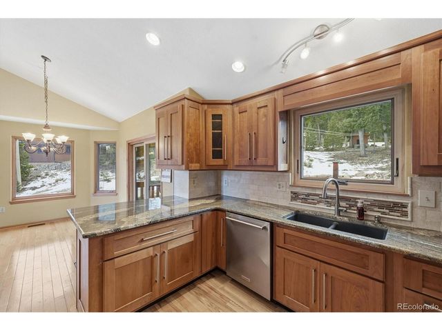7051 Ski Trl, Evergreen, CO 80439