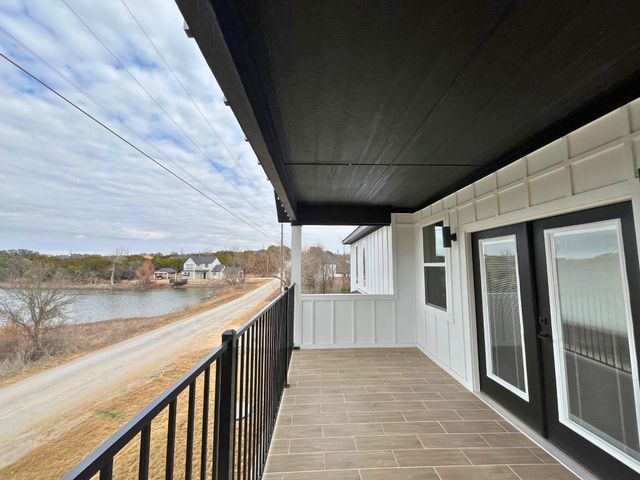 5917 Barkridge Drive, Granbury, TX 76048