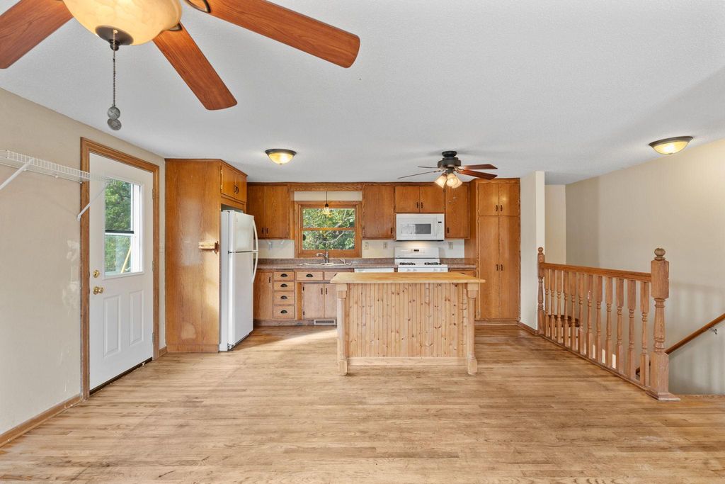 42189 Harder Avenue, Harris, MN 55032 — photo 3