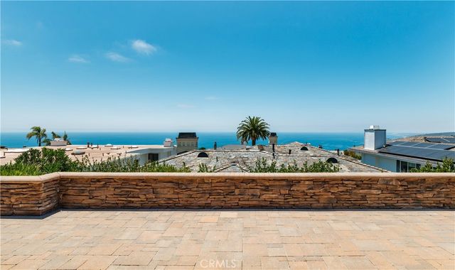 758 Barracuda Way, Laguna Beach, CA 92651