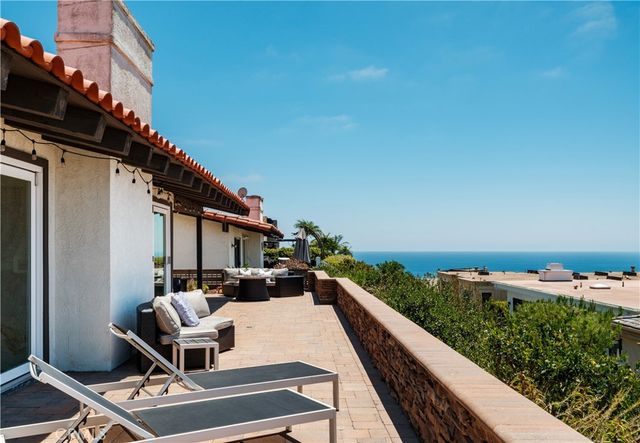 758 Barracuda Way, Laguna Beach, CA 92651