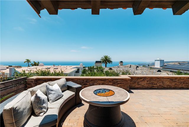 758 Barracuda Way, Laguna Beach, CA 92651