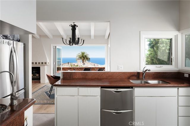 758 Barracuda Way, Laguna Beach, CA 92651