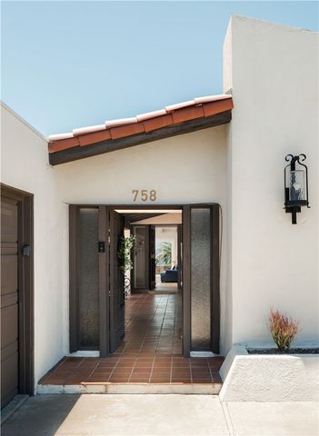 758 Barracuda Way, Laguna Beach, CA 92651