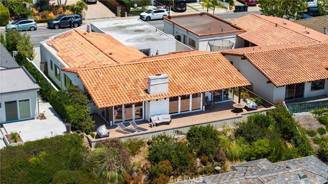 758 Barracuda Way, Laguna Beach, CA 92651