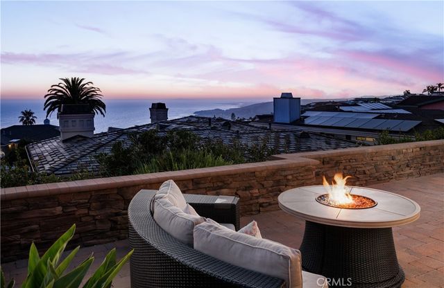 758 Barracuda Way, Laguna Beach, CA 92651