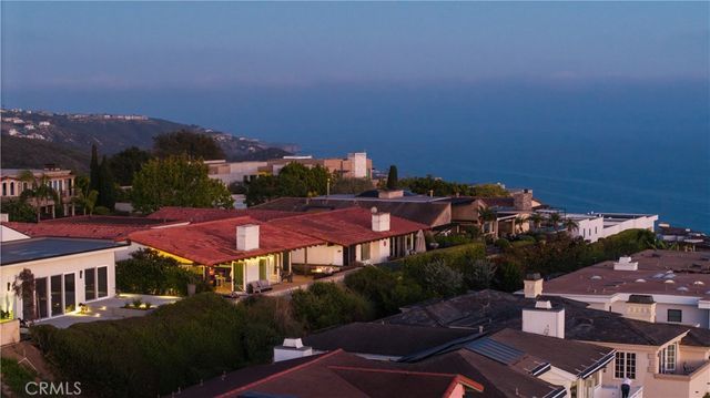 758 Barracuda Way, Laguna Beach, CA 92651