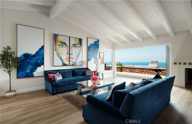 758 Barracuda Way, Laguna Beach, CA 92651