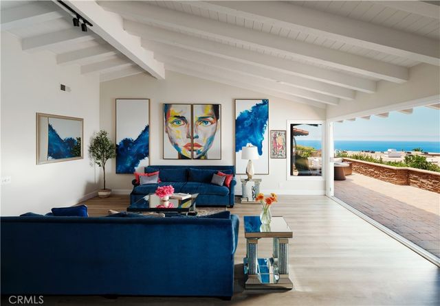 758 Barracuda Way, Laguna Beach, CA 92651