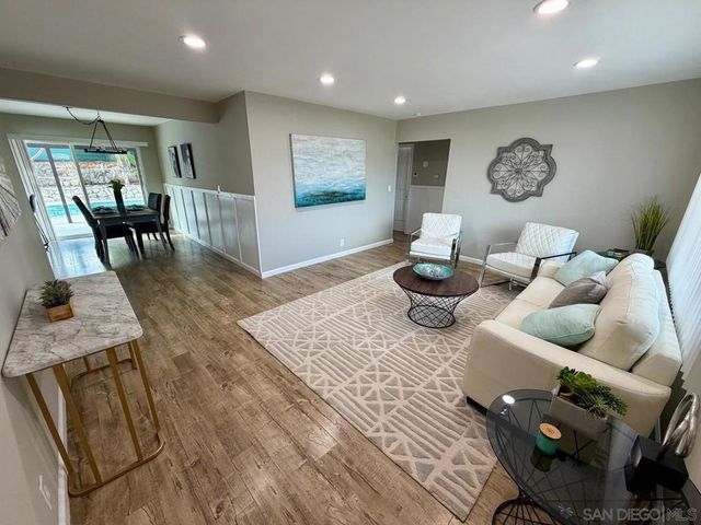 1188 Waxwing Dr., Vista, CA 92083