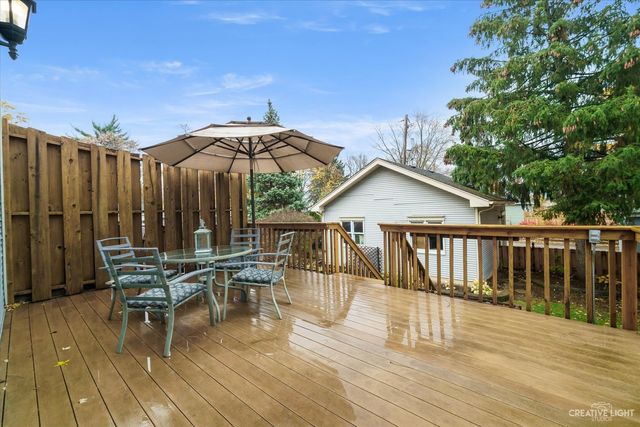 320 N Wright Street, Naperville, IL 60540