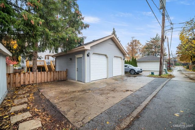 320 N Wright Street, Naperville, IL 60540