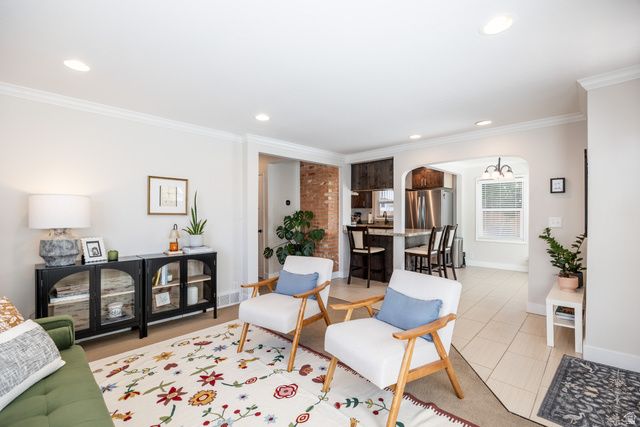 3333 S PIONEER ST, Salt Lake City, UT 84109