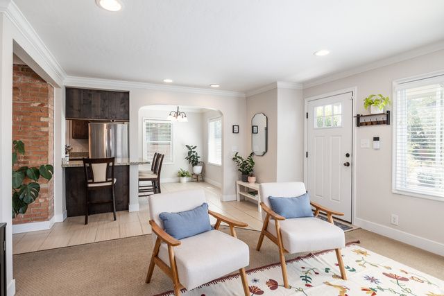 3333 S PIONEER ST, Salt Lake City, UT 84109