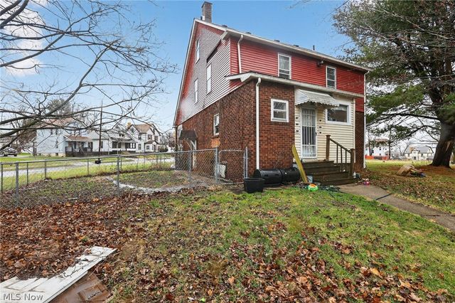 788 Caledonia Street, Youngstown, OH 44502